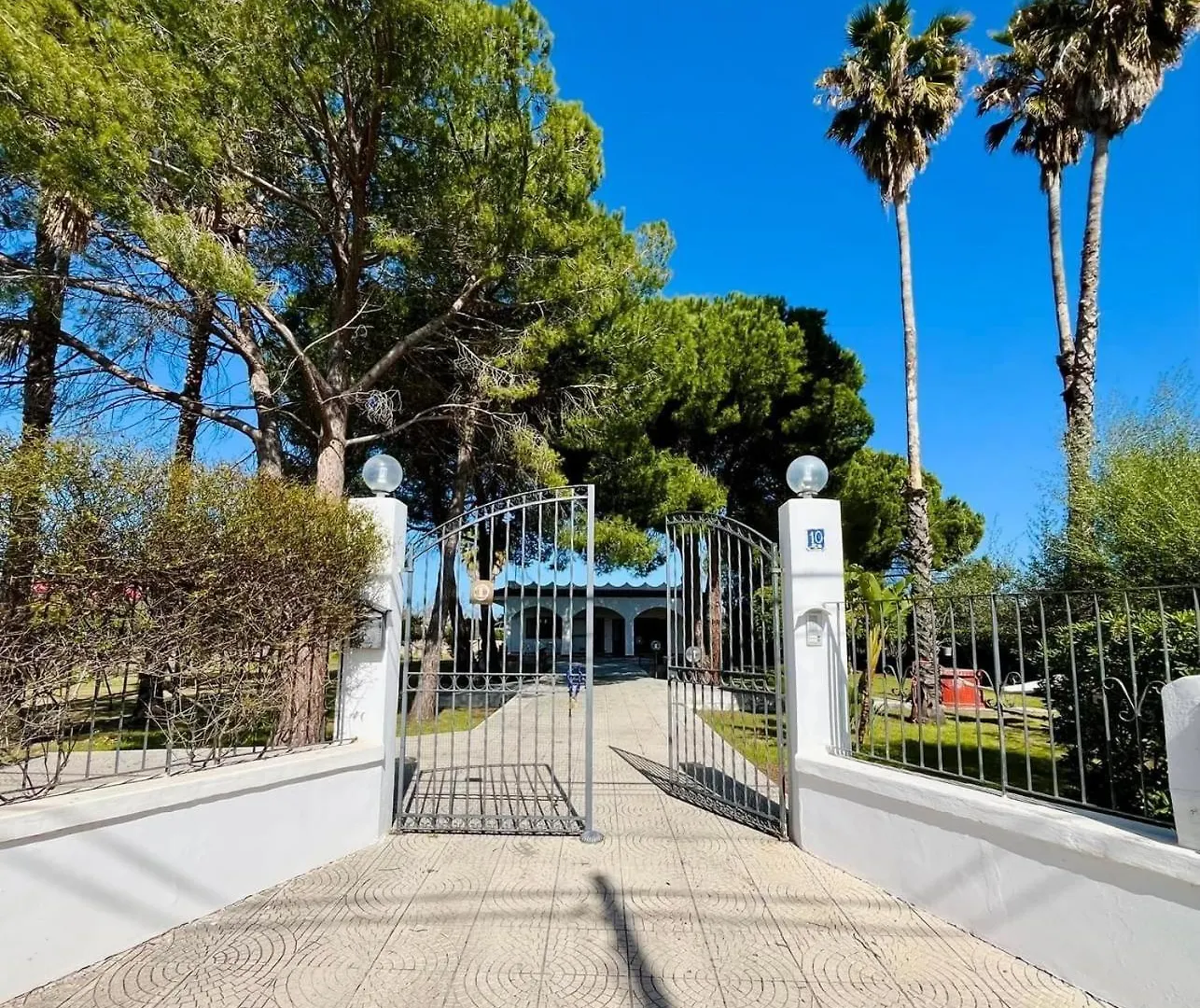 Holiday home Villa La Pineta Arenella  Italy